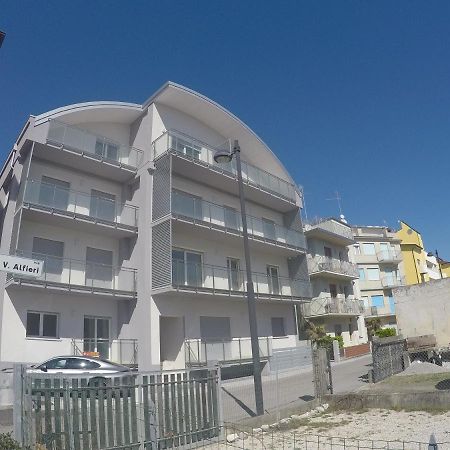 Appartement New Alfieri - Agenzia Cocal à Caorle Extérieur photo