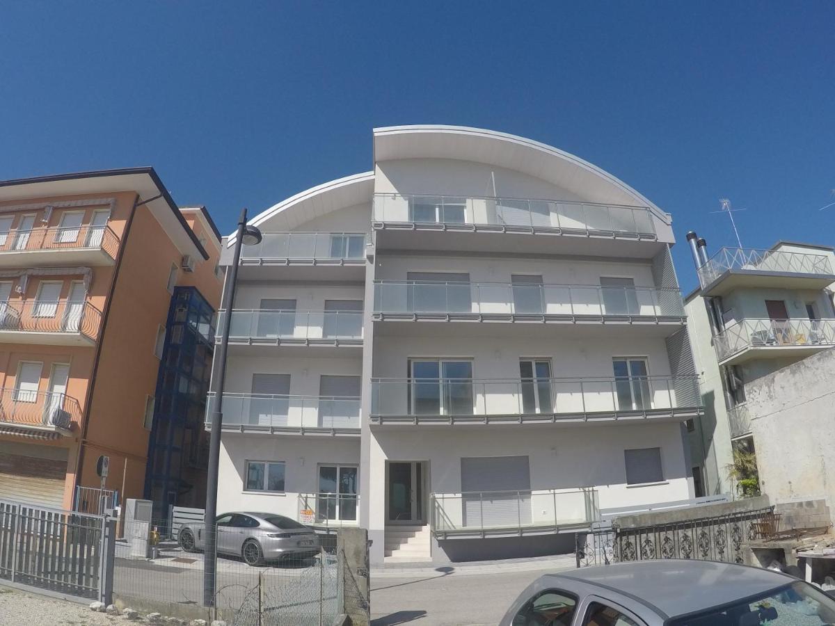 Appartement New Alfieri - Agenzia Cocal à Caorle Extérieur photo